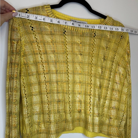 Zara Yellow Crew Neck Sweater with Textured Knit - Picture 10 of 17